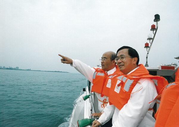 陳水扁總統於台北淡水參訪漁人碼頭-陳水扁總統活動照片-MOFA109179CF-2020-12-PH00084-087