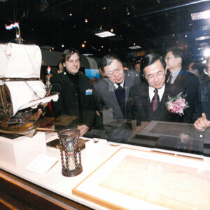 陳水扁總統於故宮參觀「福爾摩沙：十七世紀的台灣、荷蘭與東亞特展」-陳水扁總統活動照片-MOFA109179CF-2020-12-PH00085-063