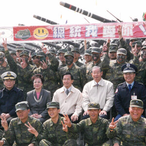 陳水扁總統於高雄縣天山營區視導陸軍裝甲五六四旅-陳水扁總統活動照片-MOFA109179CF-2020-12-PH00085-099