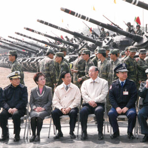 陳水扁總統於高雄縣天山營區視導陸軍裝甲五六四旅-陳水扁總統活動照片-MOFA109179CF-2020-12-PH00085-100