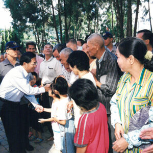 陳水扁總統於南投縣聽取國姓鄉梅林社區簡報暨參觀社區農村文物館-陳水扁總統活動照片-MOFA109179CF-2020-12-PH00086-024