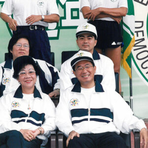 陳水扁總統於台北縣板橋體育館參加民進黨十六週年黨慶及運動會開幕典禮-陳水扁總統活動照片-MOFA109179CF-2020-12-PH00086-092