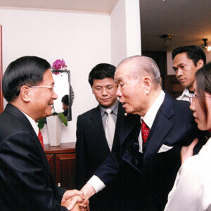 陳水扁總統於總統府祝賀孫資政運璿先生九秩華誕-陳水扁總統活動照片-MOFA109179CF-2020-12-PH00087-088