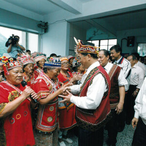 陳水扁總統拜訪屏東縣牡丹鄉牡丹村舊部落耆老-陳水扁總統活動照片-MOFA109179CF-2020-12-PH00088-045