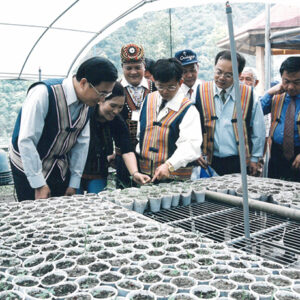 陳水扁總統於高雄縣參觀清水台地-拉法阿勒觀光休閒農場-陳水扁總統活動照片-MOFA109179CF-2020-12-PH00089-042