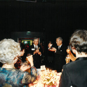 與夫人參加「校友之夜」並接受「校友遠距獎」-李總統照片冊-MOFA109179CF-2020-12-PH00096-091