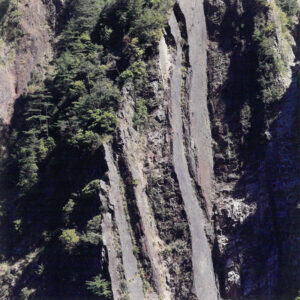 德基水庫附近青山山崖板塊-彩色(農漁牧)-MOFA109179CF-2020-12-PH00098-037