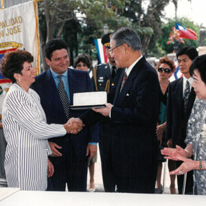 總統接受哥京市鑰-李總統照片冊-MOFA109179CF-2020-12-PH00115-009