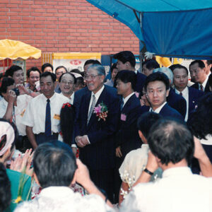 總統蒞臨台北縣板橋市社區文化研習觀摩展-李總統照片冊-MOFA109179CF-2020-12-PH00115-049