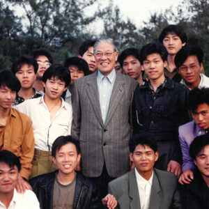 總統與金山活動中心青年合影-李總統照片冊-MOFA109179CF-2020-12-PH00121-081