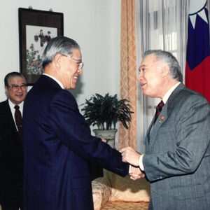 總統接見美國聯邦眾議員歐提茲於總統府-李總統照片冊-MOFA109179CF-2020-12-PH00121-085