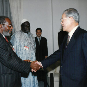 總統接見八十四年世界自由訪華重要外賓費立普等人於總統府-李總統照片冊-MOFA109179CF-2020-12-PH00122-029