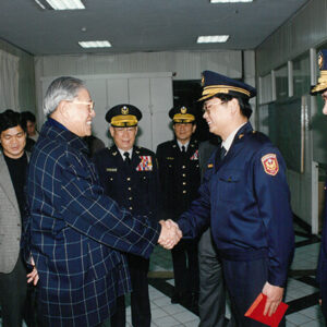 總統巡視台北市忠孝西派出所-李總統照片冊-MOFA109179CF-2020-12-PH00122-034