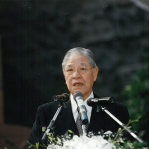 總統蒞臨二二八紀念碑落成典禮致詞(台北新公園)-李總統照片冊-MOFA109179CF-2020-12-PH00122-051