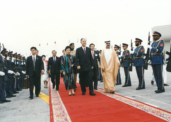 總統於阿聯大公國專機啟程往約旦訪問-李總統照片冊-MOFA109179CF-2020-12-PH00122-071
