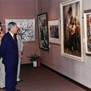 總統參觀台陽美展於國父紀念館-李總統照片冊-MOFA109179CF-2020-12-PH00123-015